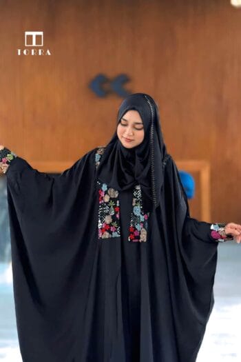 Haniya Abaya